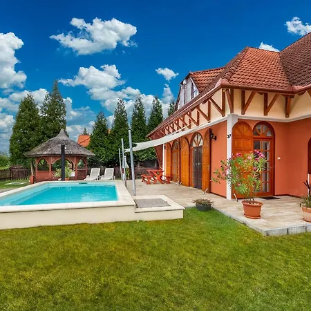 Holiday home Ruby 2 By Interhome *